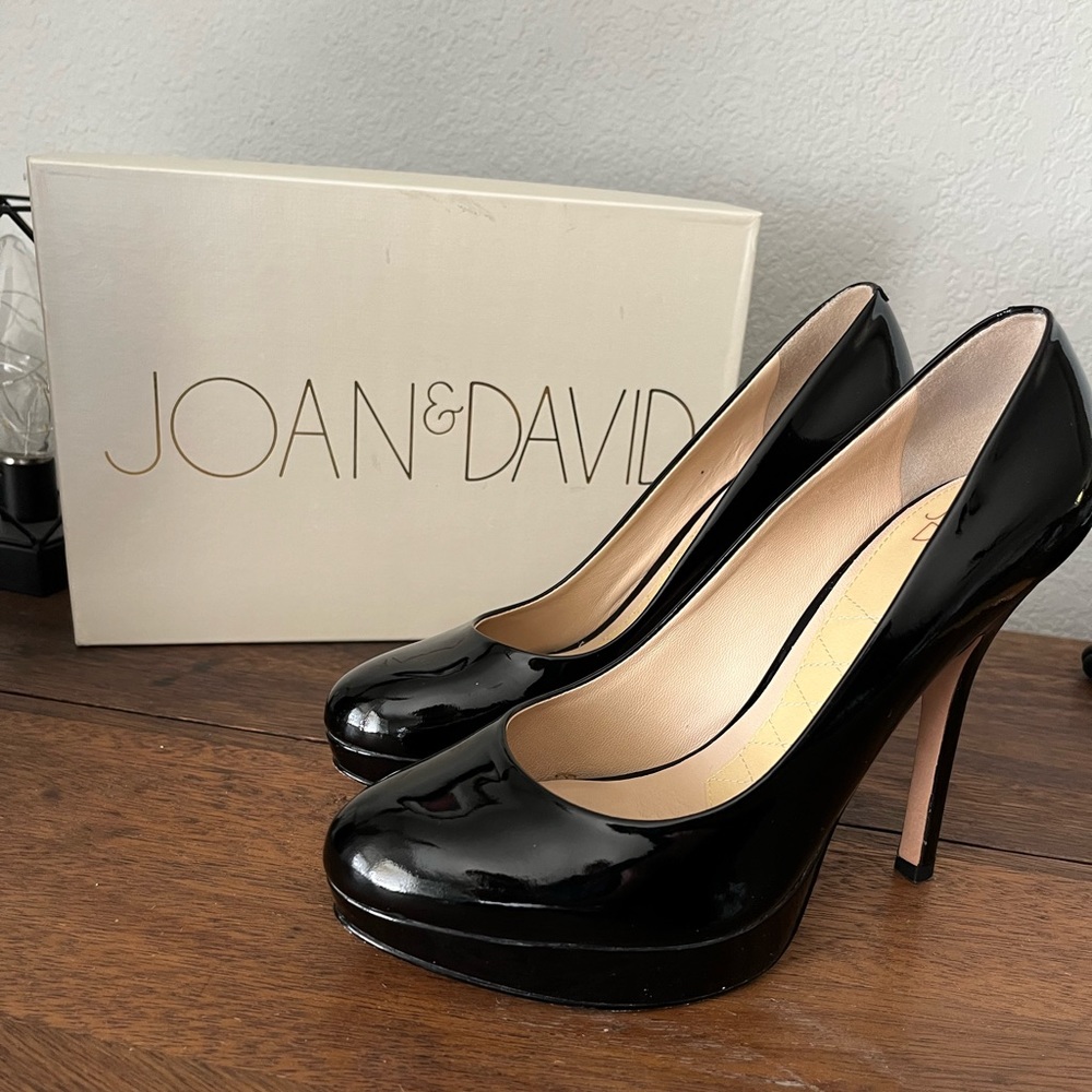 Joan & David Platform, patent leather pumps